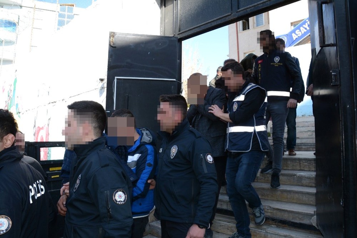 Van Merkezli Fuhuş Operasyonu: 37 Gözaltı