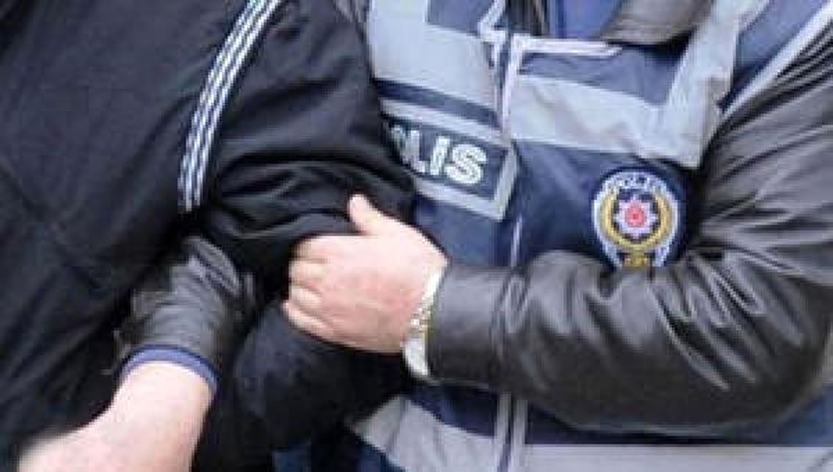 3 Komiser Yardımcısı ve 6 Polis Fetö\'den Gözaltında