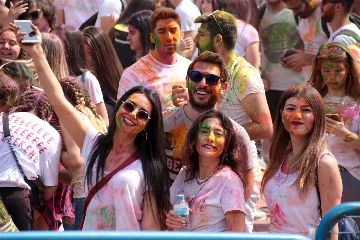 Aydın\'da "Renkli" Festival