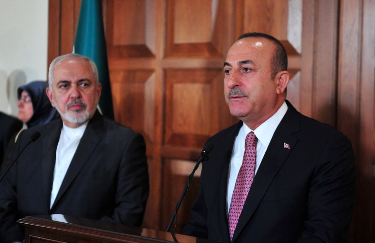 Bakan Çavuşoğlu, İranlı Mevkidaşı Zarif ile Görüştü
