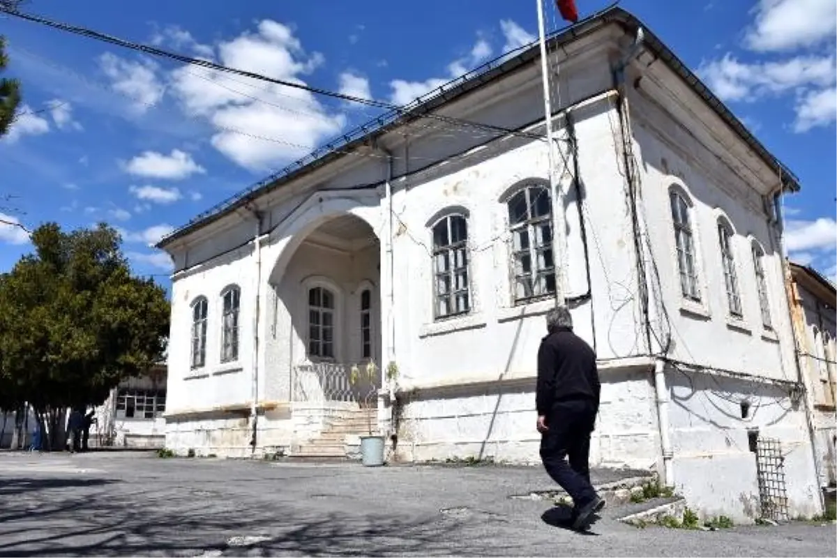 Cezaevi Olarak Kullanılan Tarihi Mektep, Müze Oluyor