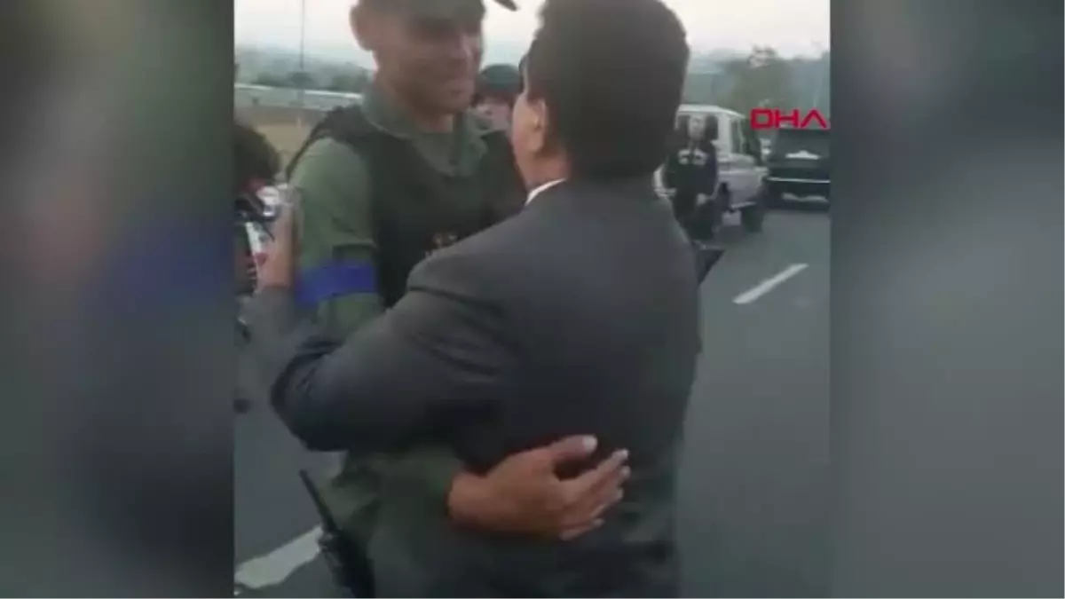 Dha Dış ? Venezuela\'da Muhalif Lider Leopoldo Lopez, Şili Büyükelçiliği\'ne Sığındı