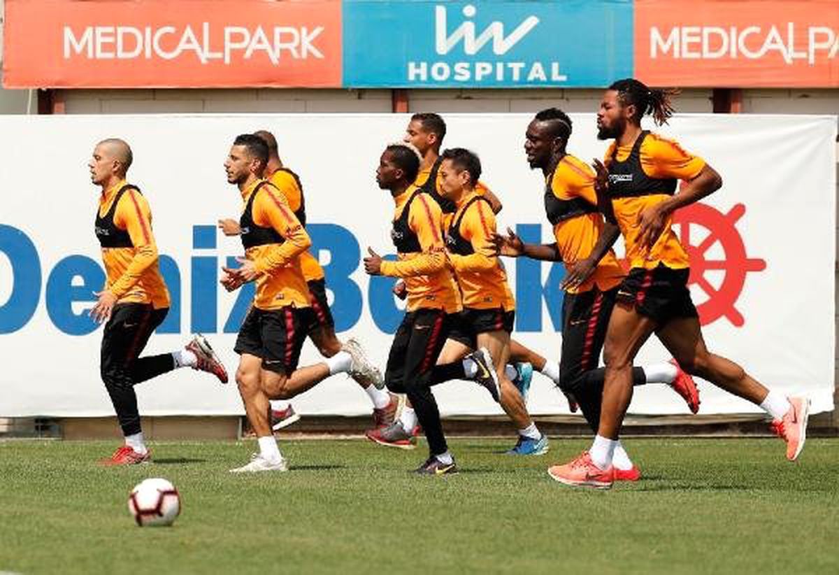 Galatasaray\'da Derbi Hazırlıkları Başladı