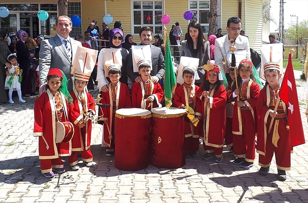 Hafik\'te Anaokulunda Yıl Sonu Etkinliği