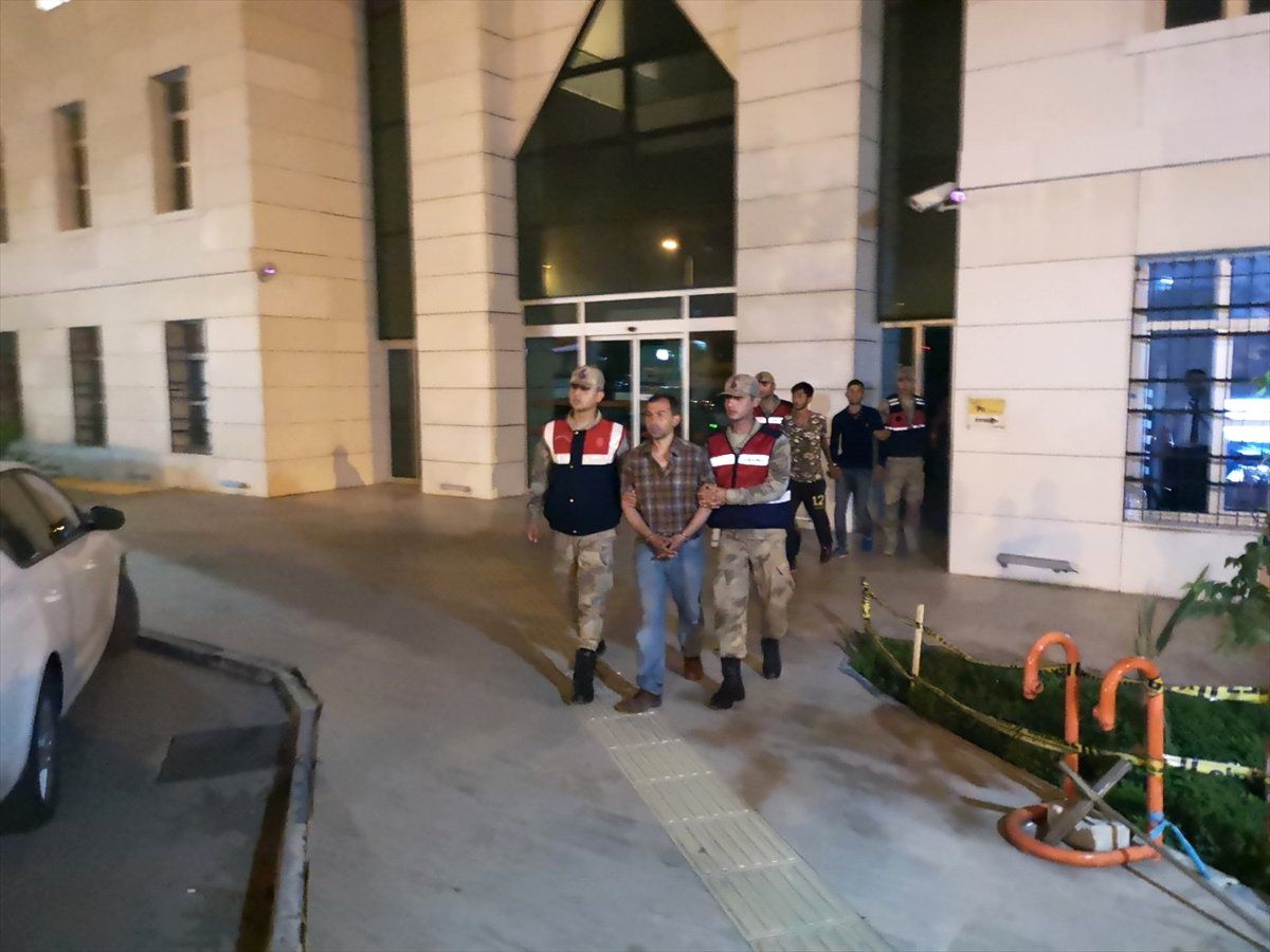 Hatay\'da Hırsızlık Şüphelileri Suçüstü Yakalandı
