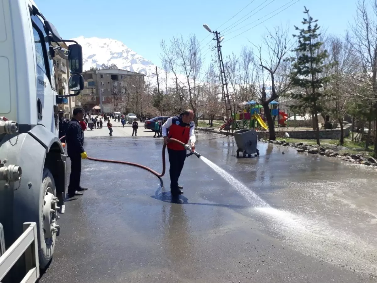 İtfaiye Müdürü Keskin\'den Örnek Davranış