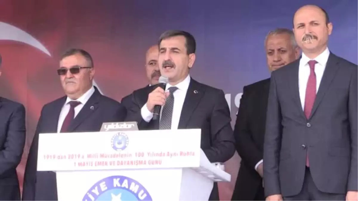 Kahveci: "Gerçek Anlamda Sendikal Haklarımıza Kavuşmak İçin Mücadelemizi Sürdüreceğiz"