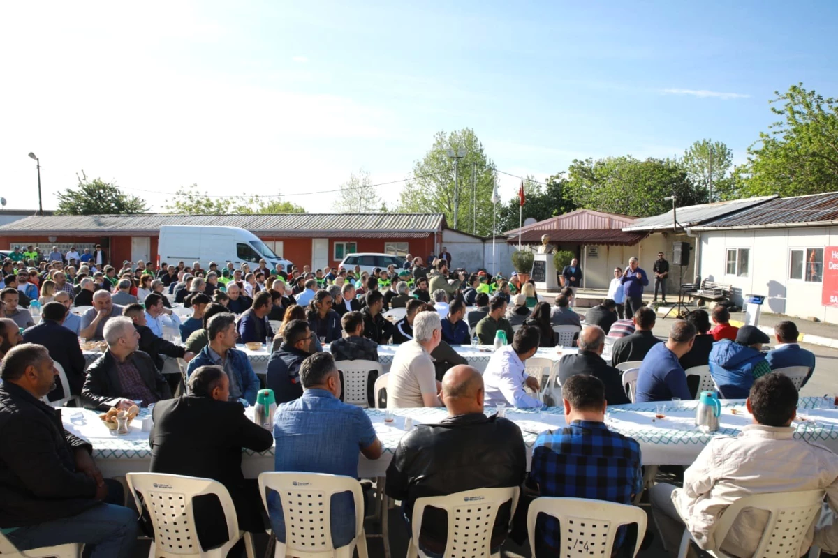 Sarıyer Belediyesi Ailesi Emek Ve Dayanışma Gününü Kutladı