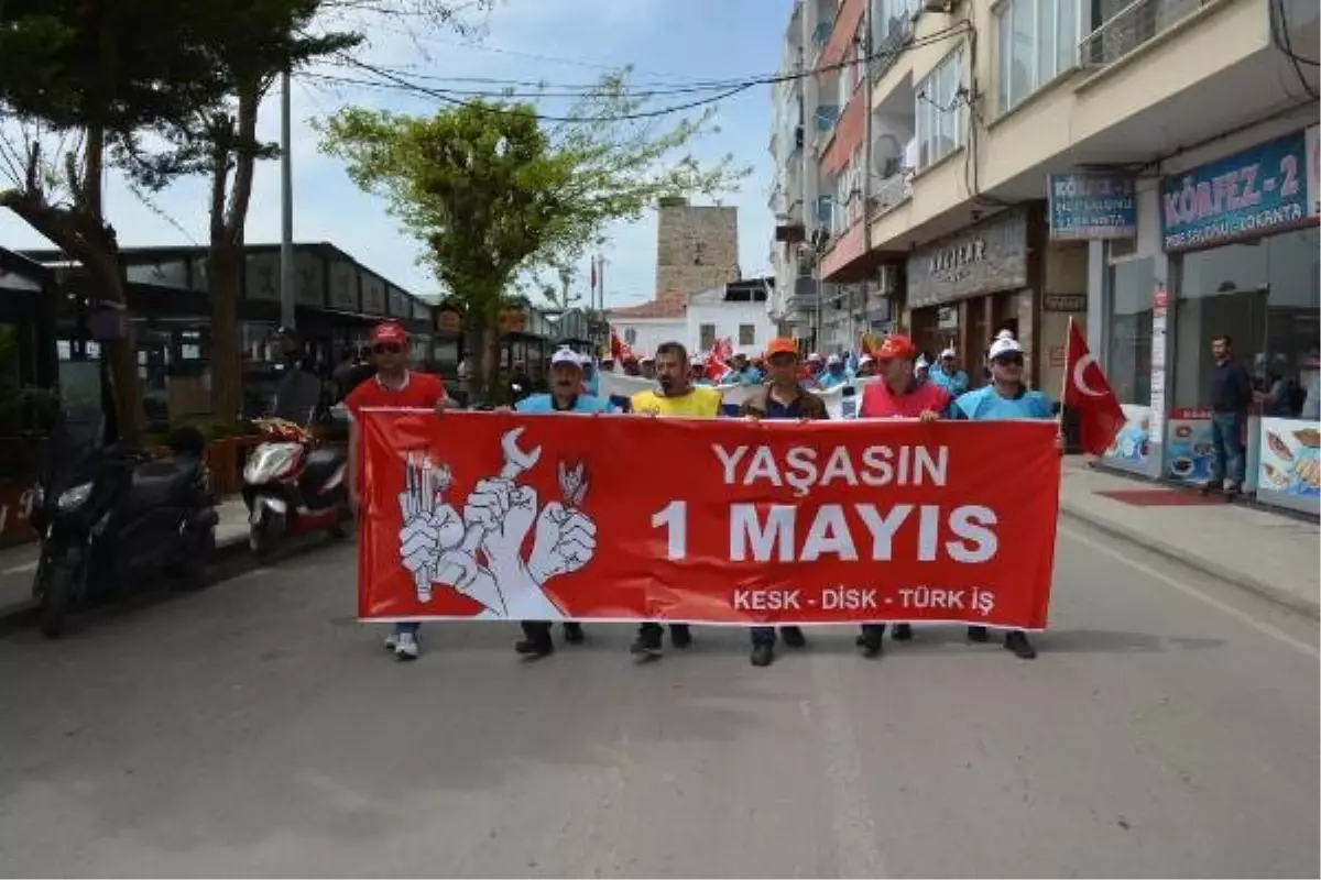 Sinop\'ta 1 Mayıs Coşkusu