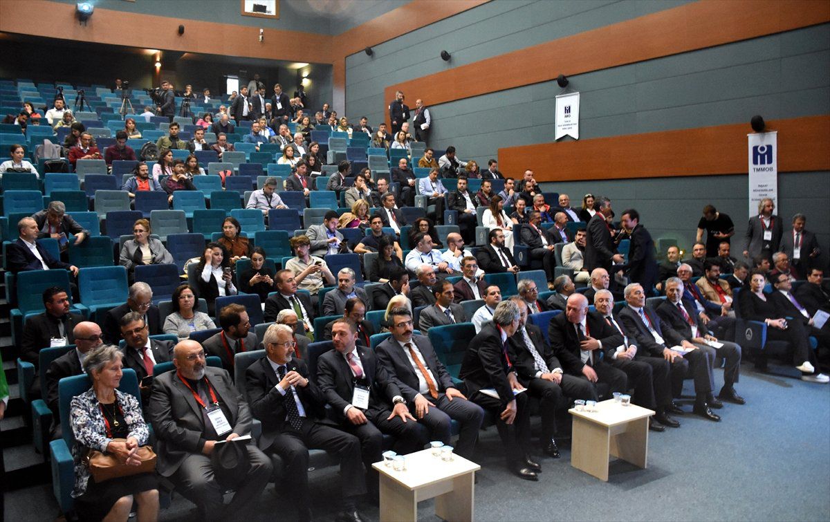 10. Uluslararası Beton Kongresi"