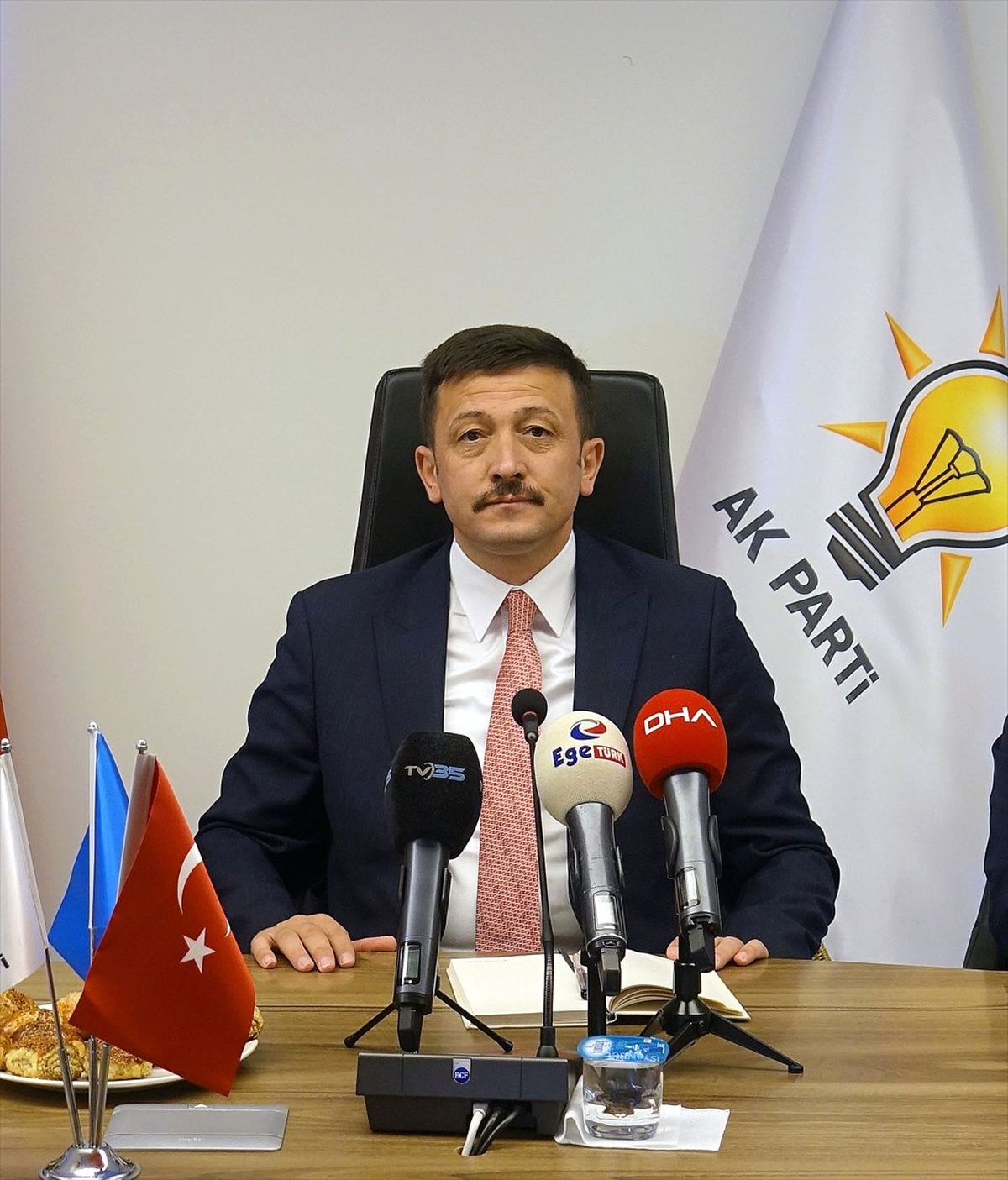 Ak Parti, Gençler Arasında Birinci Parti"