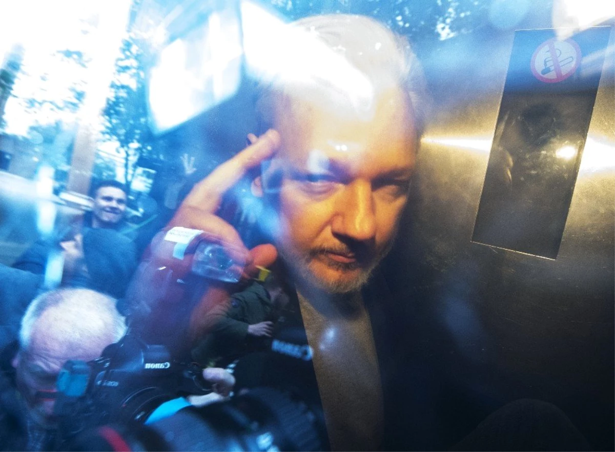 Assange ABD\'ye İadesini Reddetti