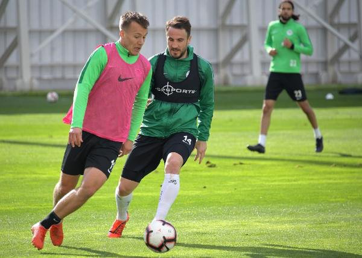 Atiker Konyaspor\'da Aytemiz Alanyaspor Hazırlıkları Sürdü