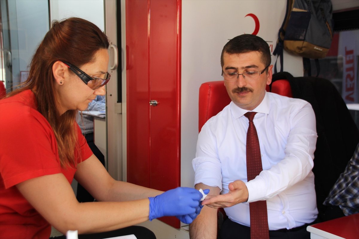 Başsavcı İsmet Çınar\'dan Kan Bağışına Destek