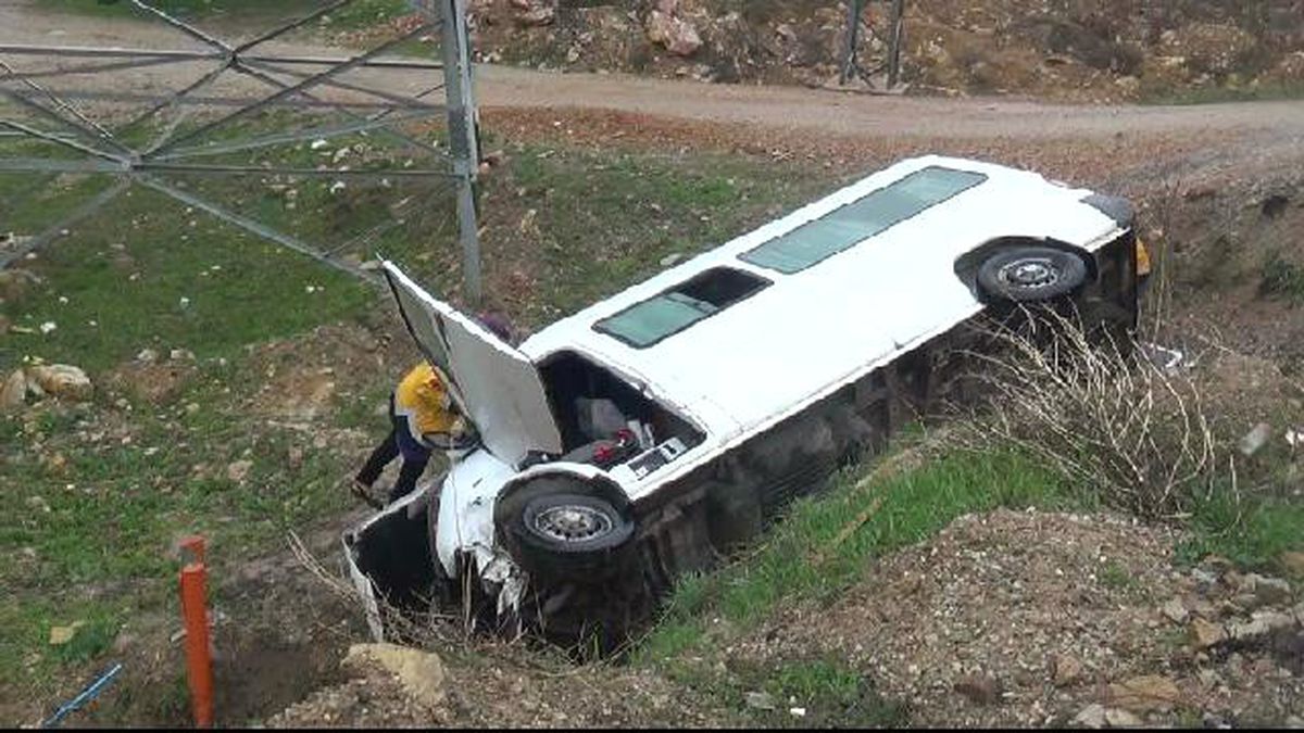 Bayburt\'ta Trafik Kazası: 12 Yaralı