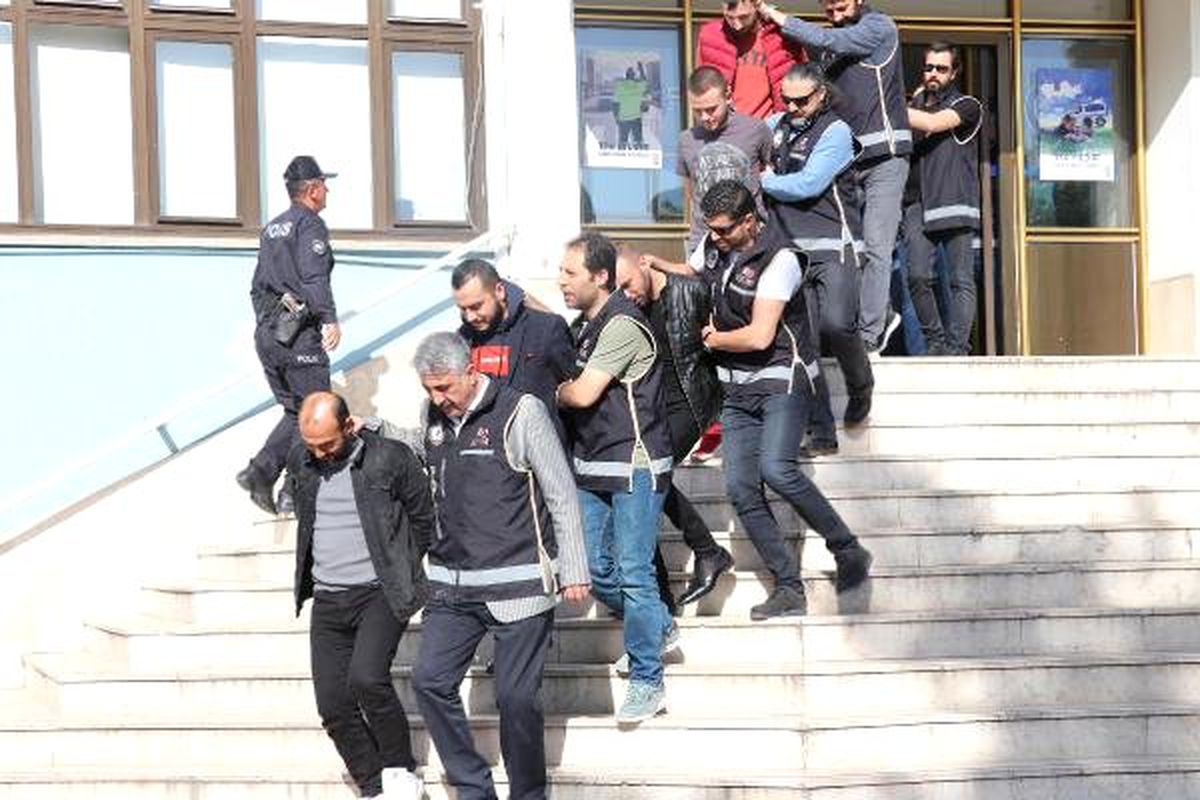 Denizli\'deki Organize Suç Örgütüne Yönelik Operasyona 13 Tutuklama