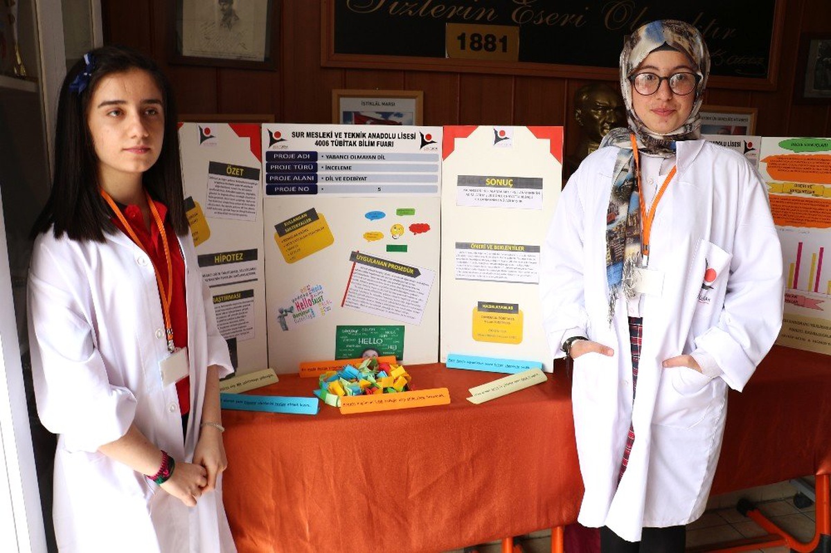 Diyarbakır\'da 4006 Tübitak Bilim Fuarı Açıldı