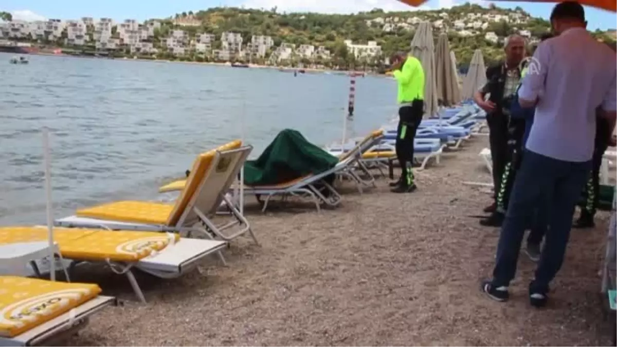 Düzensiz Göçmenleri Taşıyan Tekne Alabora Oldu: 1 Ölü