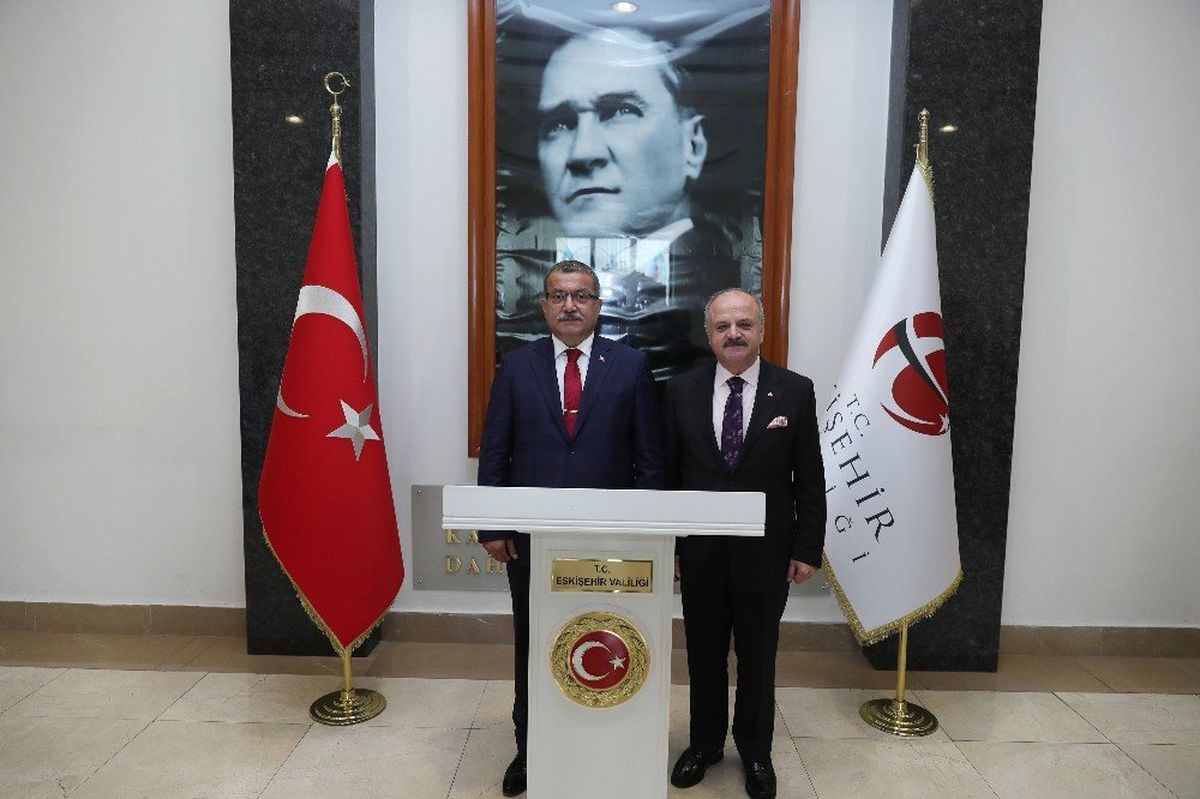 Emniyet Genel Müdürü Uzunkaya, Vali Çakacak\'ı Ziyaret Etti