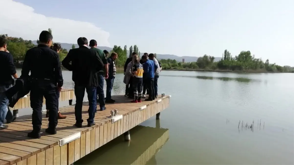 Göle Atlamak İsterken Polis Yakaladı