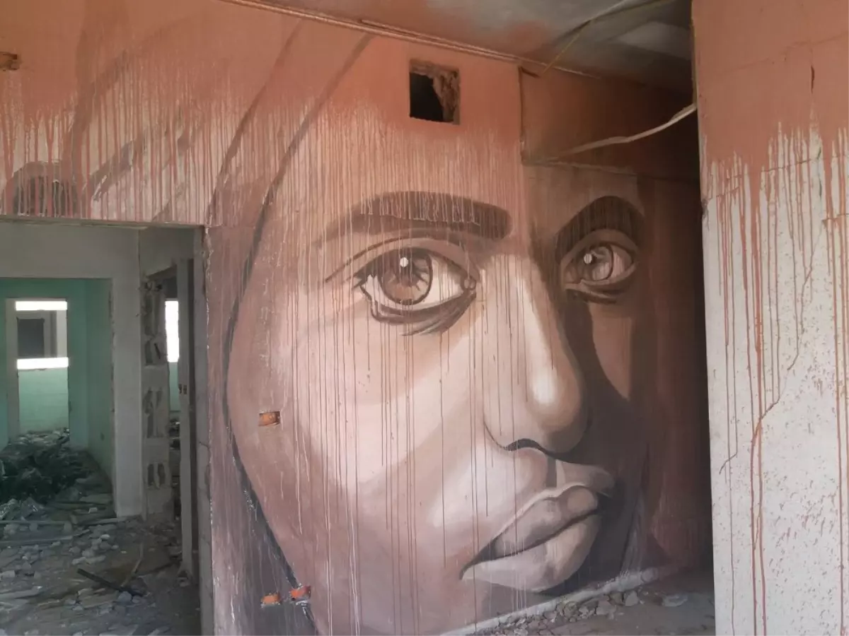 Grafiti Sanatçısı Gazzeli Gençlere Umut Oluyor