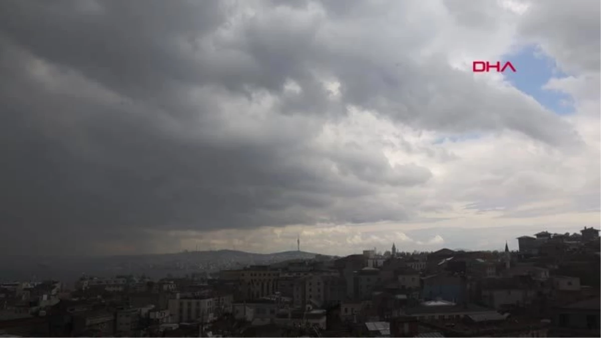 İstanbul- İstanbul Üstünde Korkutan Bulutlar - 1