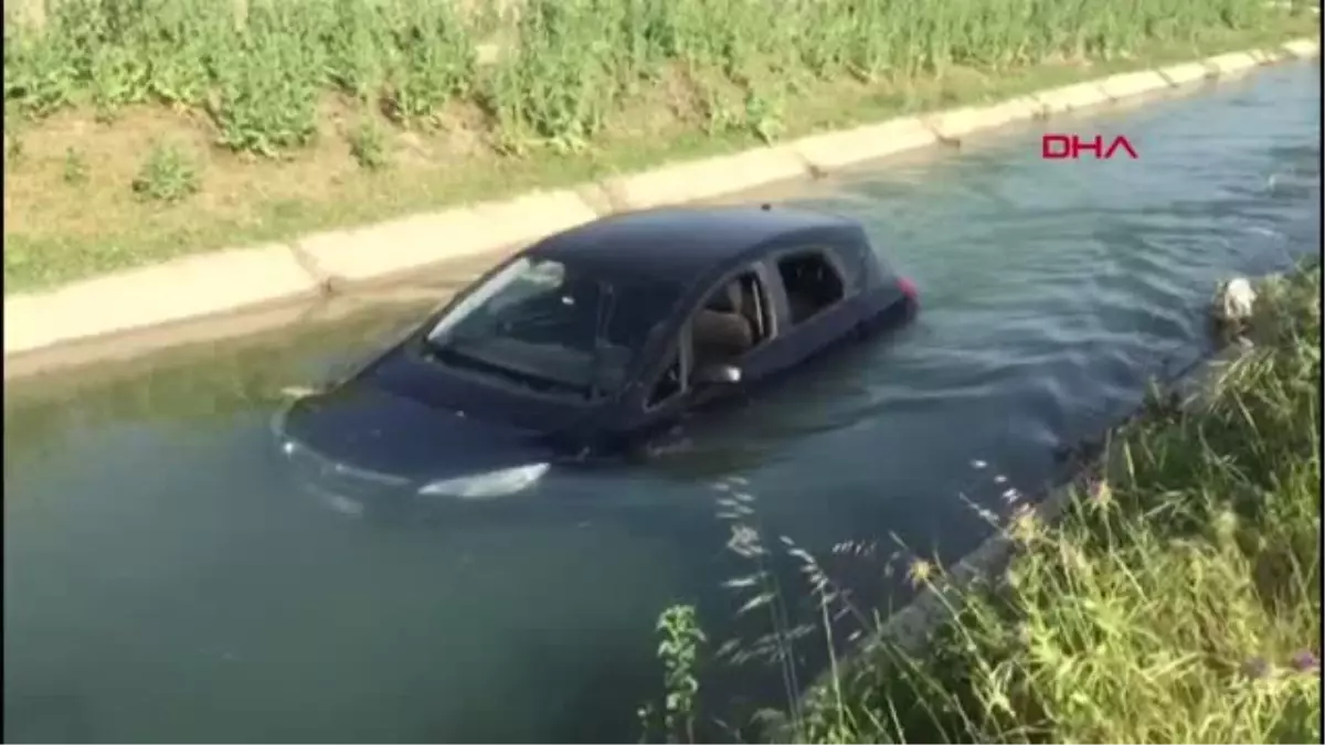 Mersin Otomobili ile Kanala Uçtu