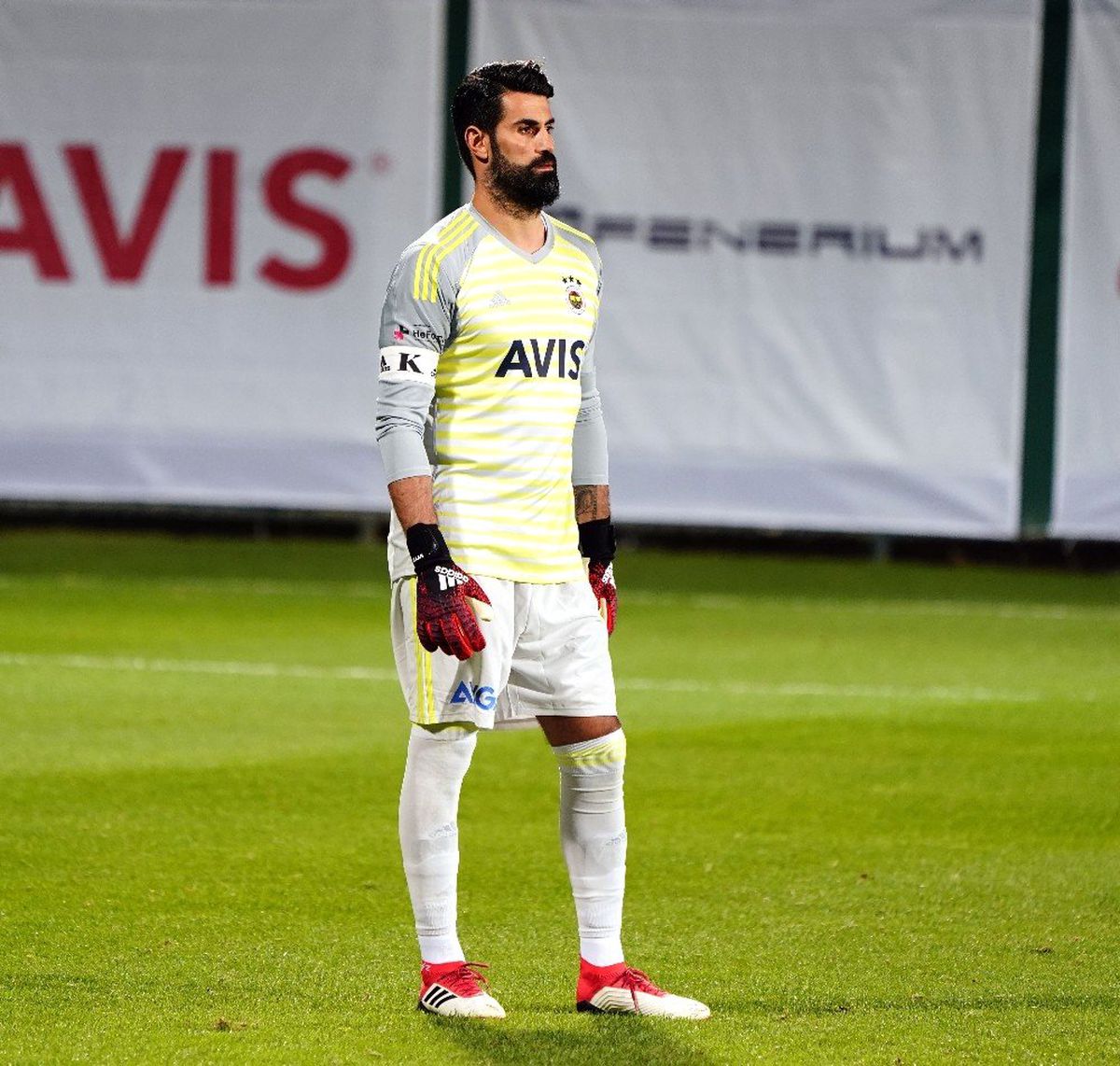 Pfdk\'dan Volkan Demirel\'e 3 Maç Men