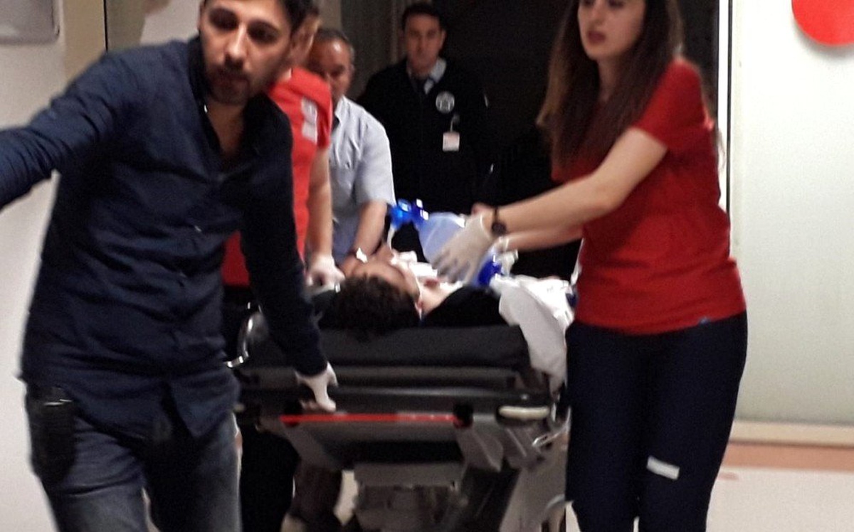 Siirt\'te Elektrik Akımına Kapılan Adam Ağır Yaralandı