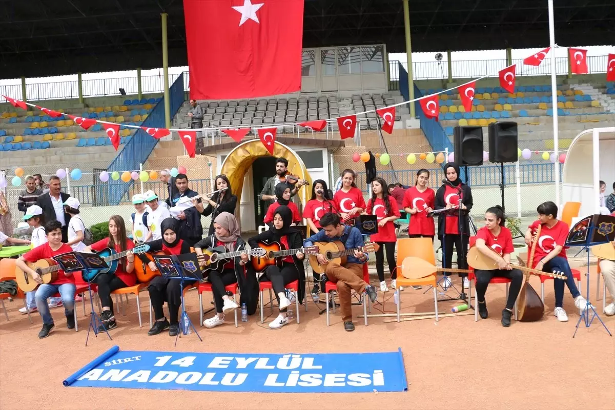 Siirt\'te Statta "Yumurta Bayramı Şenliği"