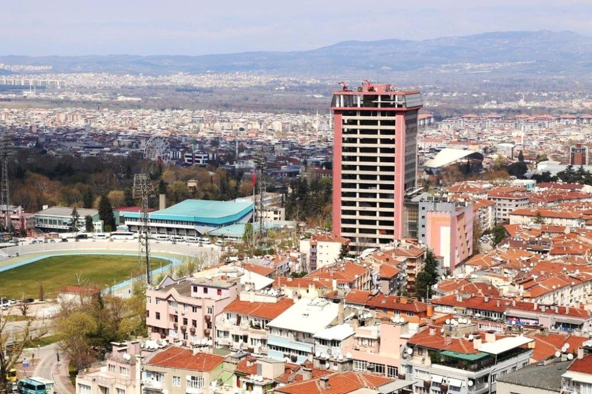 Tower Plaza\'da Yıkım Devam Ediyor