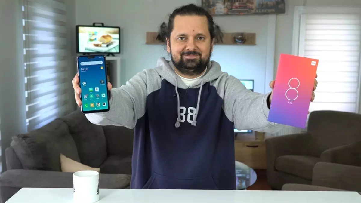 Xiaomi mi 8 Lite - Pil Testi