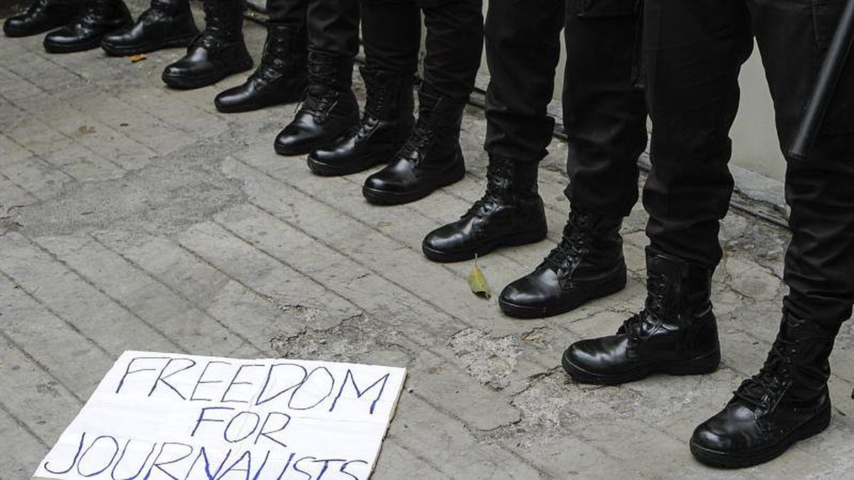 3 Mayıs Dünya Basın Özgürlüğü Günü\'ne Türkiye\'de 191 Gazeteci Tutuklu Giriyor