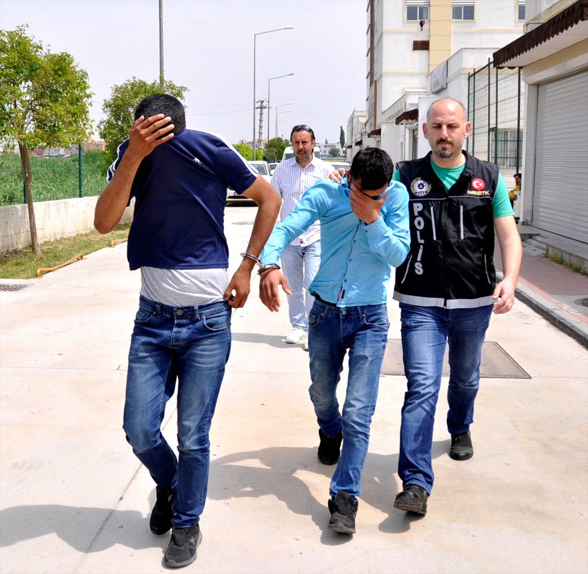 Adana\'da Uyuşturucu Operasyonu