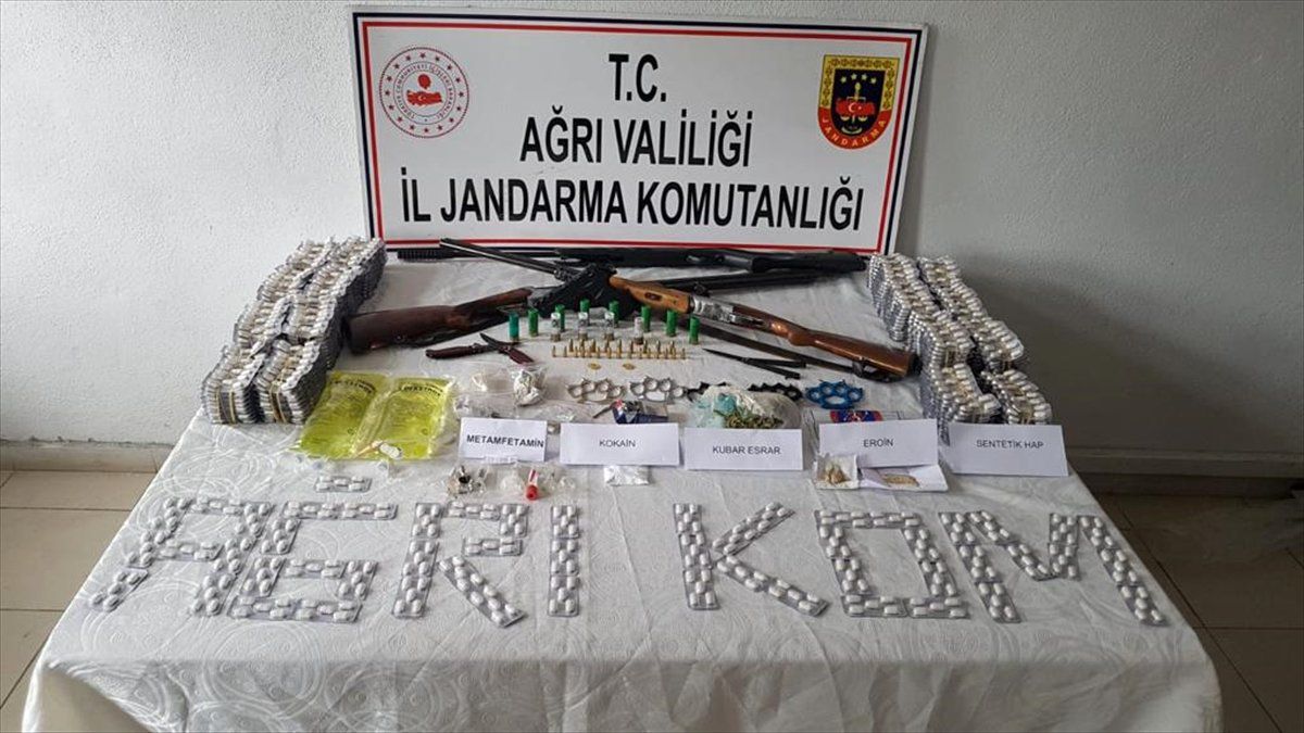 Ağrı\'da Uyuşturucu Operasyonu: 18 Gözaltı