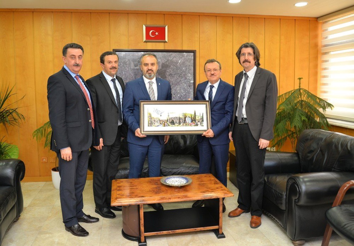 Aktaş\'tan Yeni Rektör Kılavuz\'a Hayırlı Olsun Ziyareti
