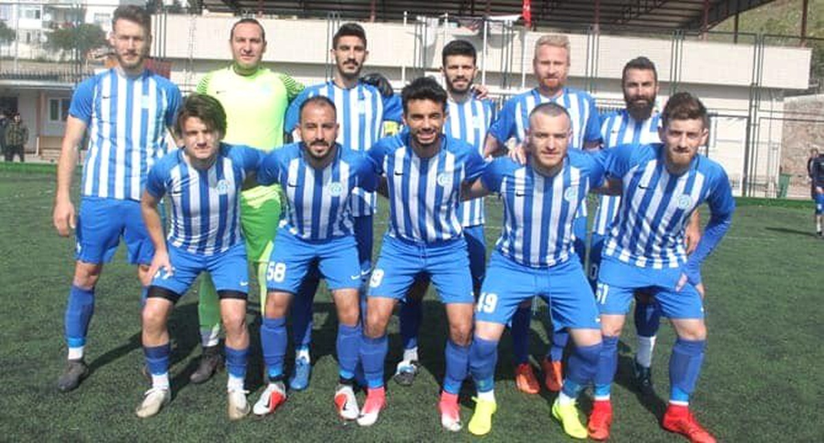 Aliağa Belediyesi Helvacı Spor Play-out\'lara Kaldı
