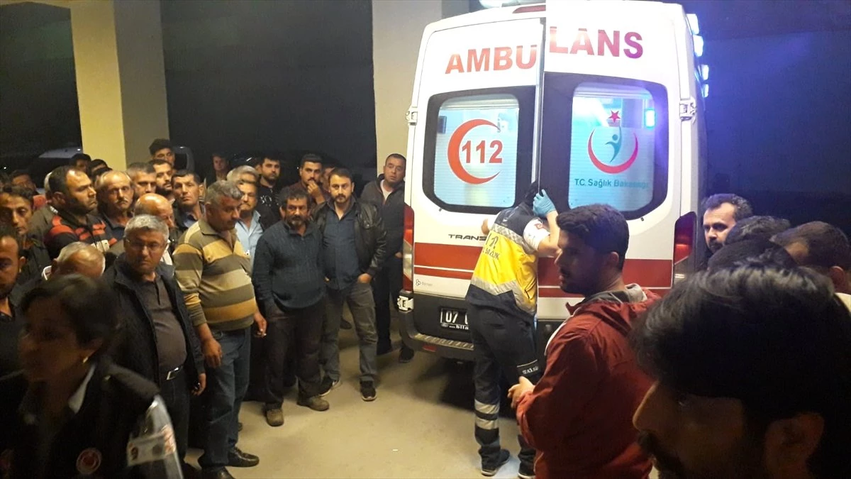 Antalya\'ta Trafik Kazası: 2 Yaralı