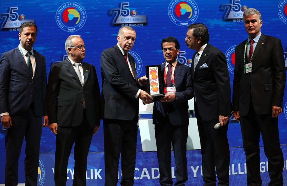 Atb Başkanı Çandır, Ödülünü Cumhurbaşkanı Erdoğan\'ın Elinden Aldı