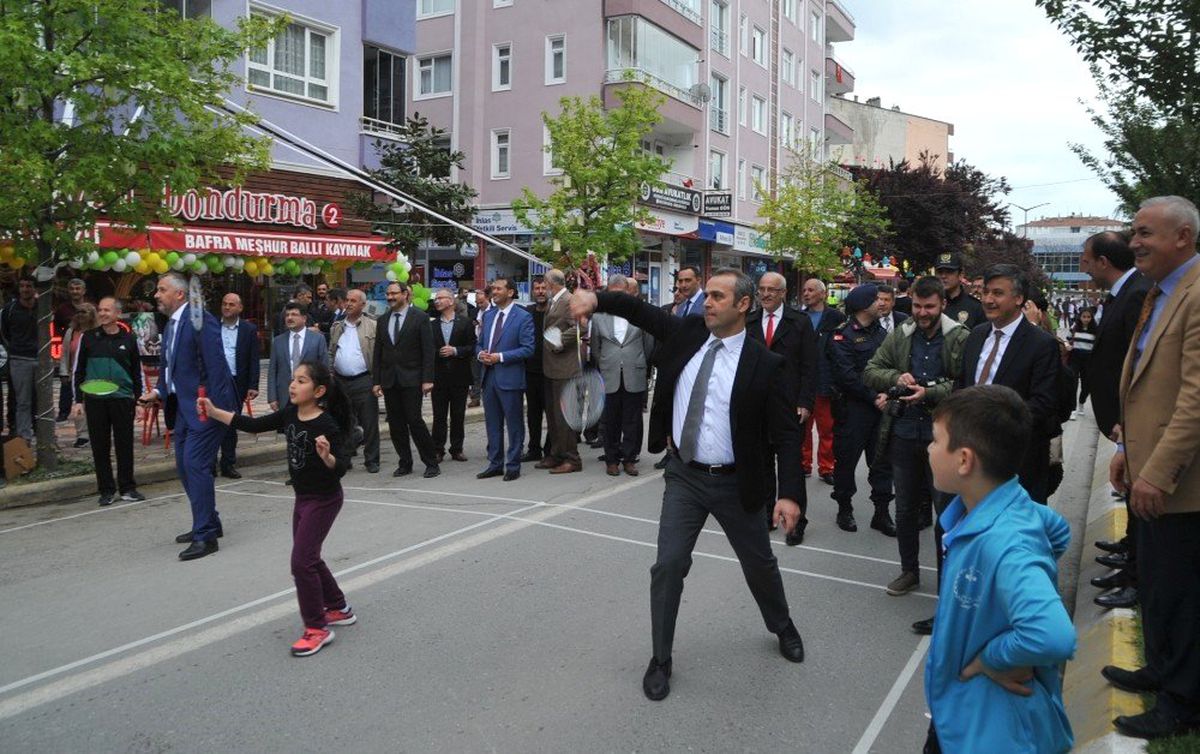 Bafra\'da "Spor Şenliği"