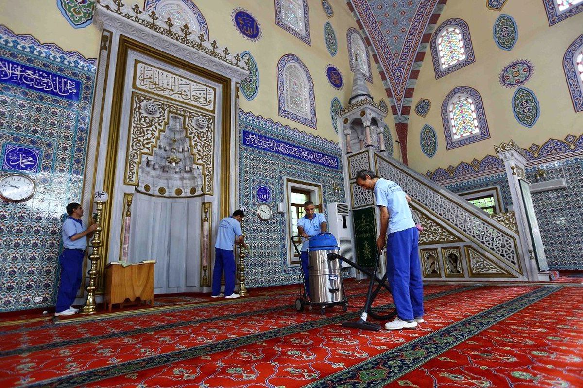 Bağcılar\'da İbadethaneler Ramazan Ayı Öncesi Temizlendi