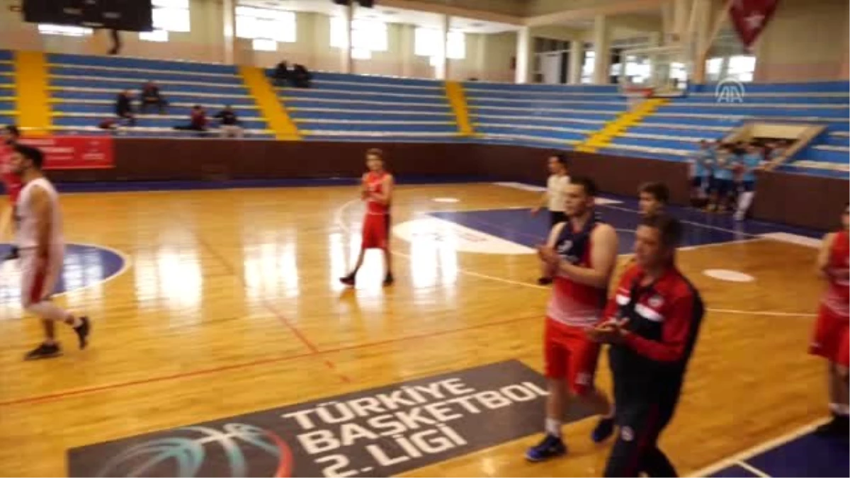 Bahçeşehir Koleji Basketbolcuları Çocuklarla Buluştu