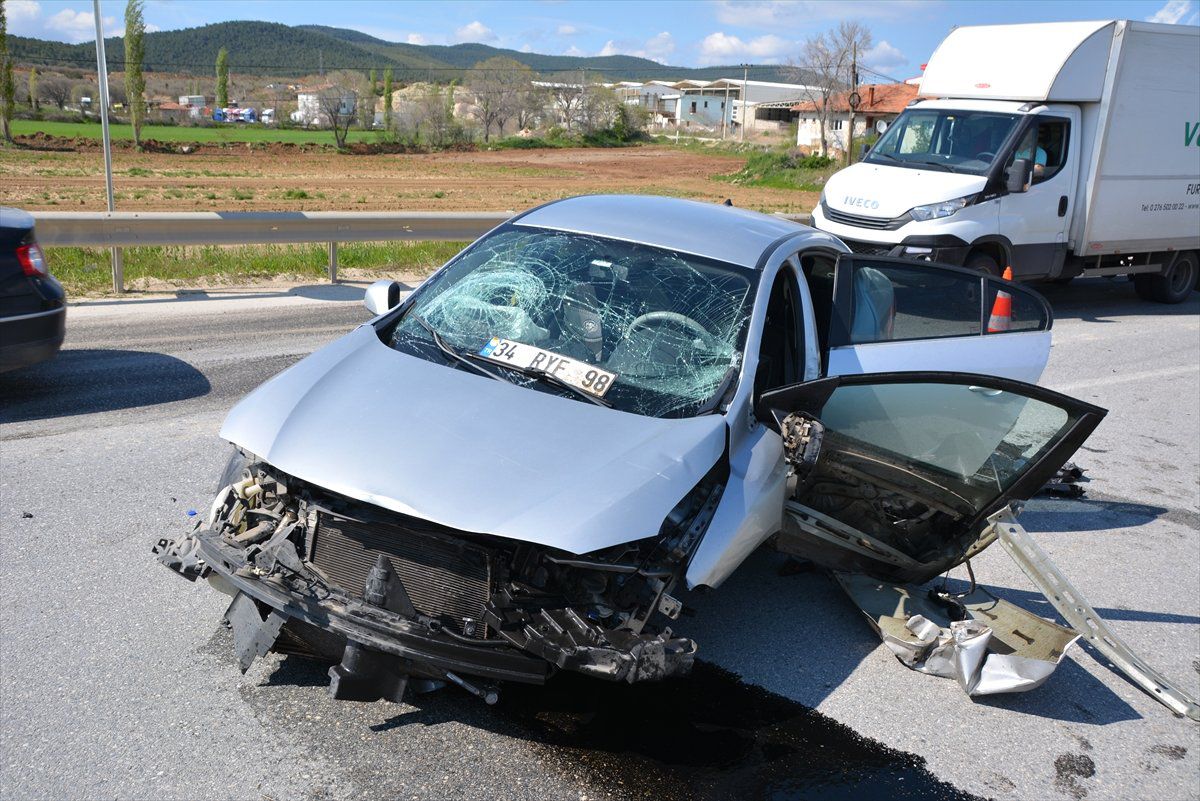 Banaz\'da Trafik Kazası: 1 Yaralı