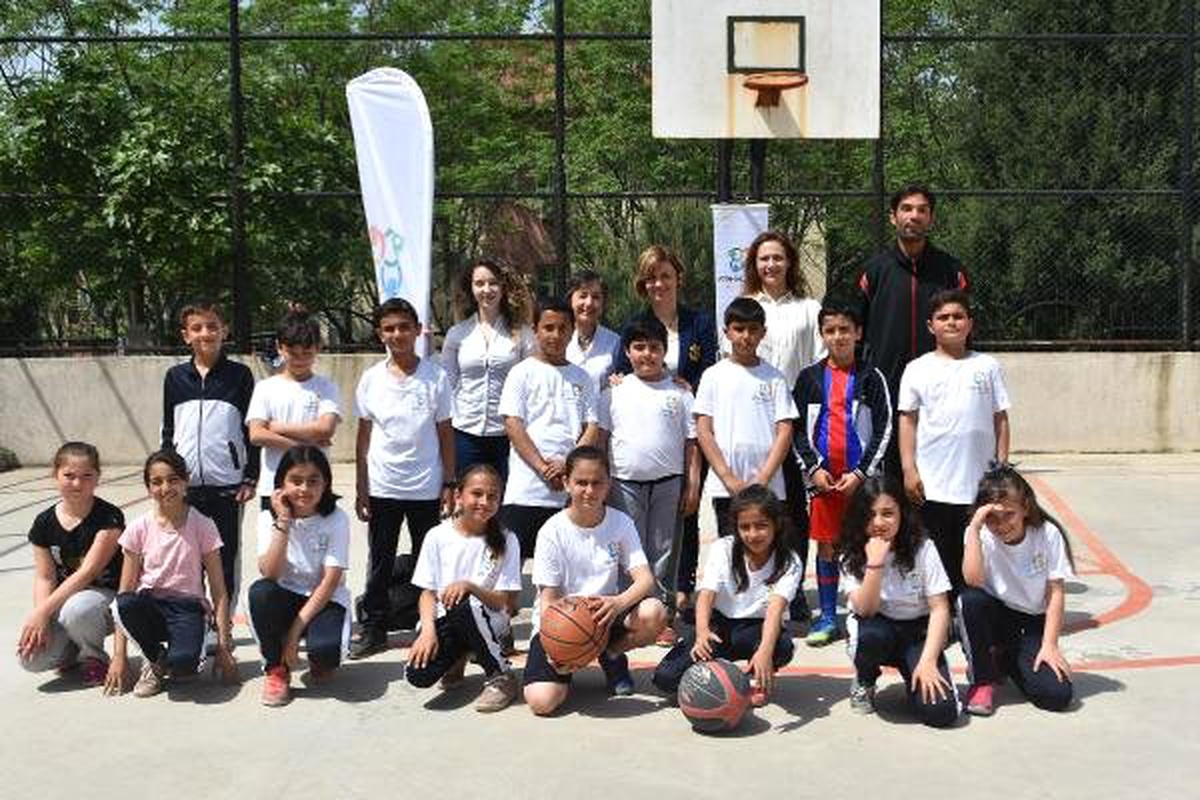 Bu Proje ile Dar Gelirli Ailelerin Çocukları Sporla Tanışıyor