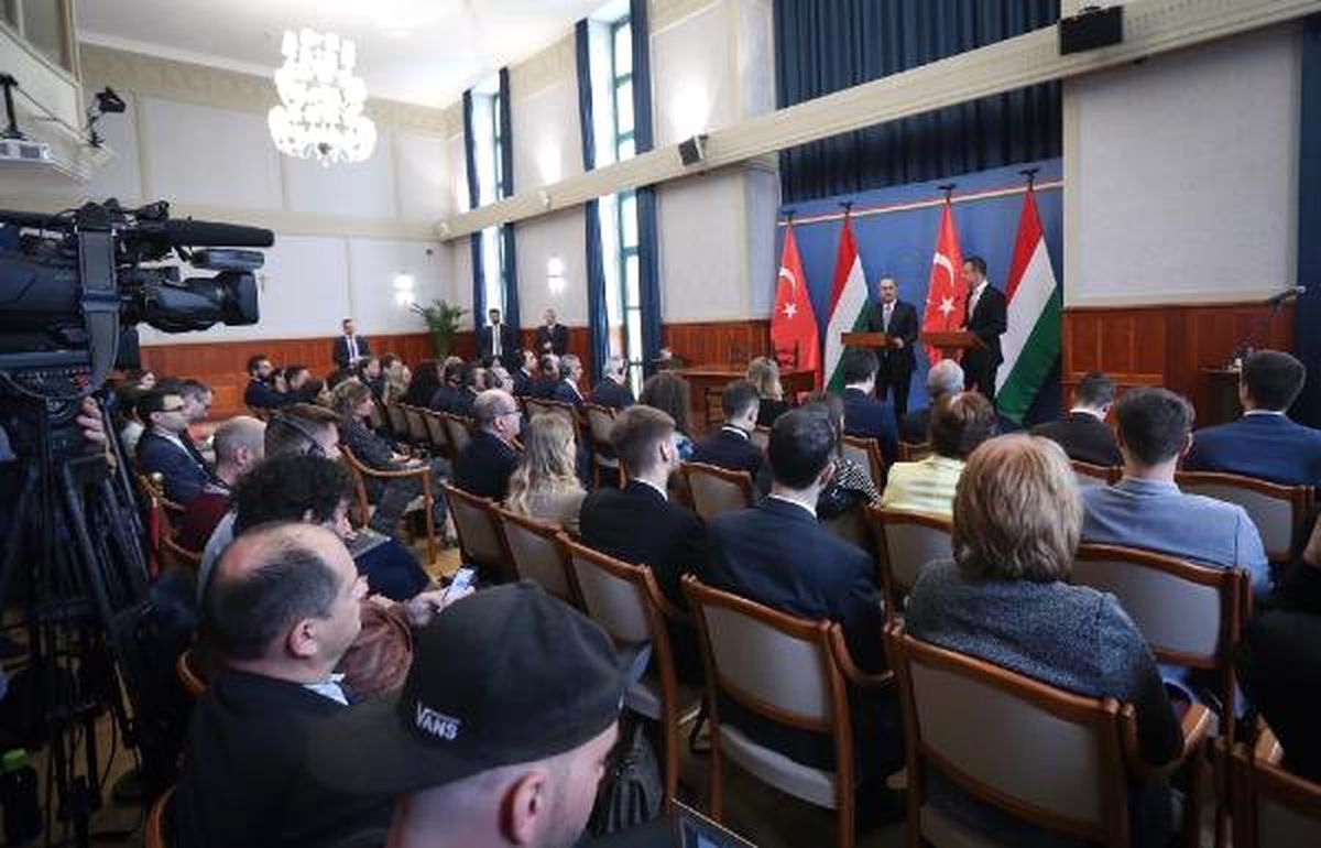 Çavuşoğlu: Türkiye-Amerika İlişkileri Sadece S-400\'e Bağlı Değil