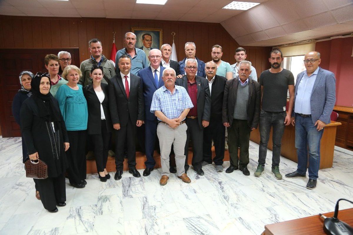 CHP Beylikova İlçe Örgütünden Başkan Kurt\'a Tebrik Ziyareti