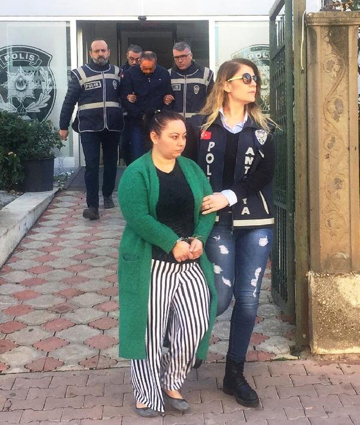 Cinayet Delili, Parkedeki Ayak İzi