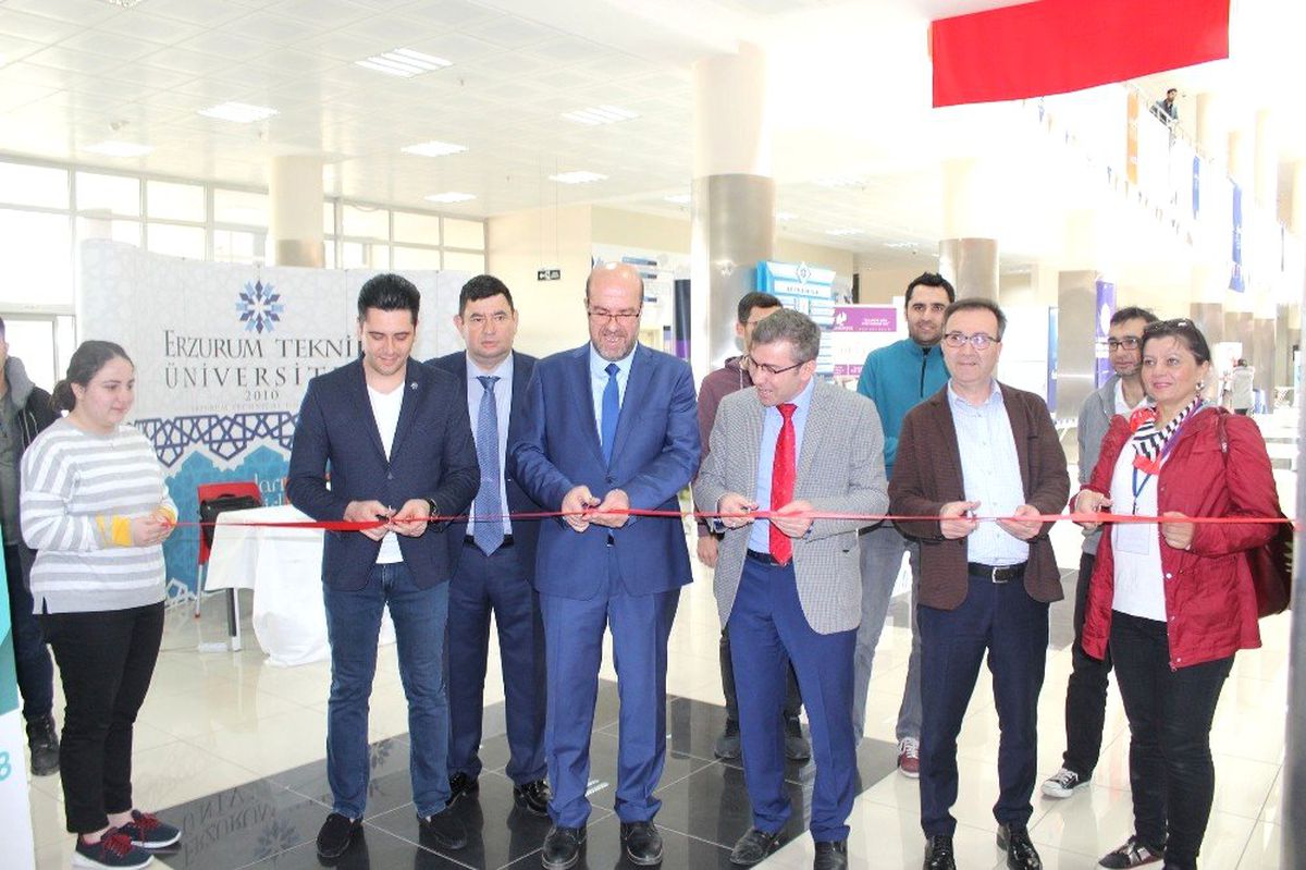 Erzurum Teknik Üniversitesi\'nde Üniversite Tanıtım Fuarı