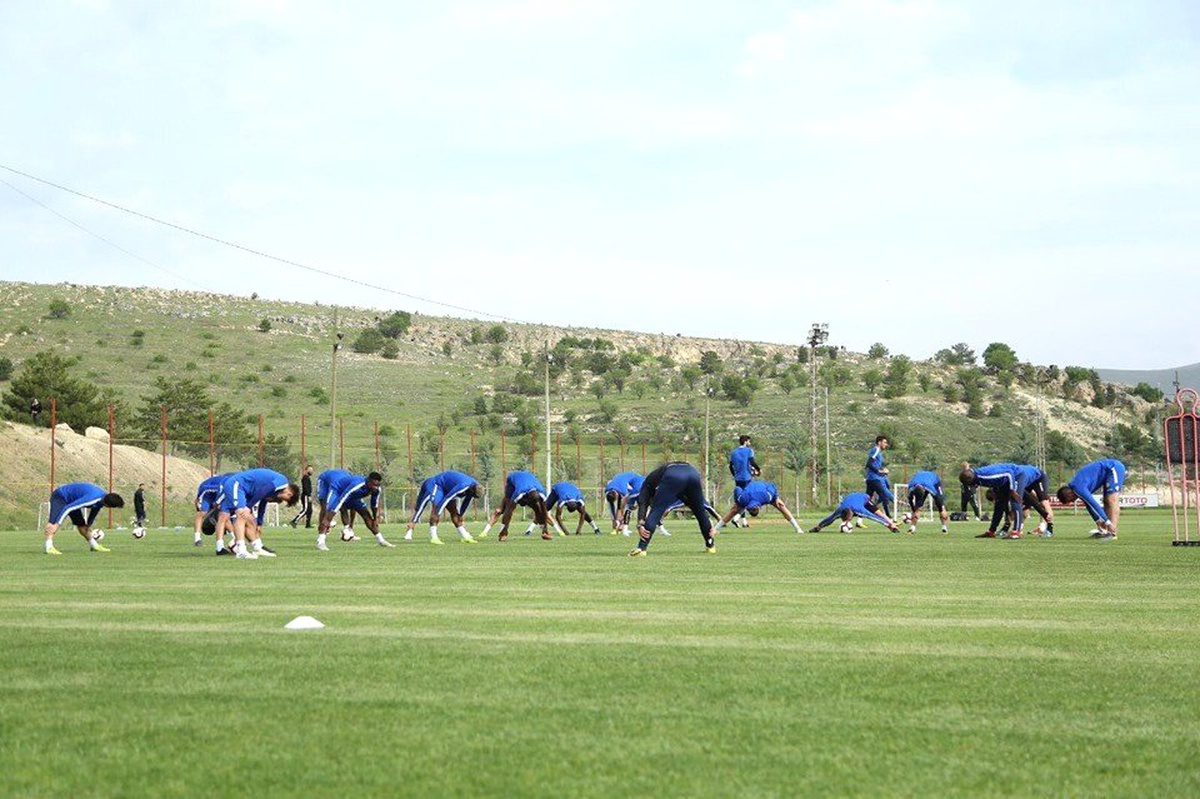 Evkur Yeni Malatyaspor Manisa\'ya 3 Puan Hedefiyle Gitti