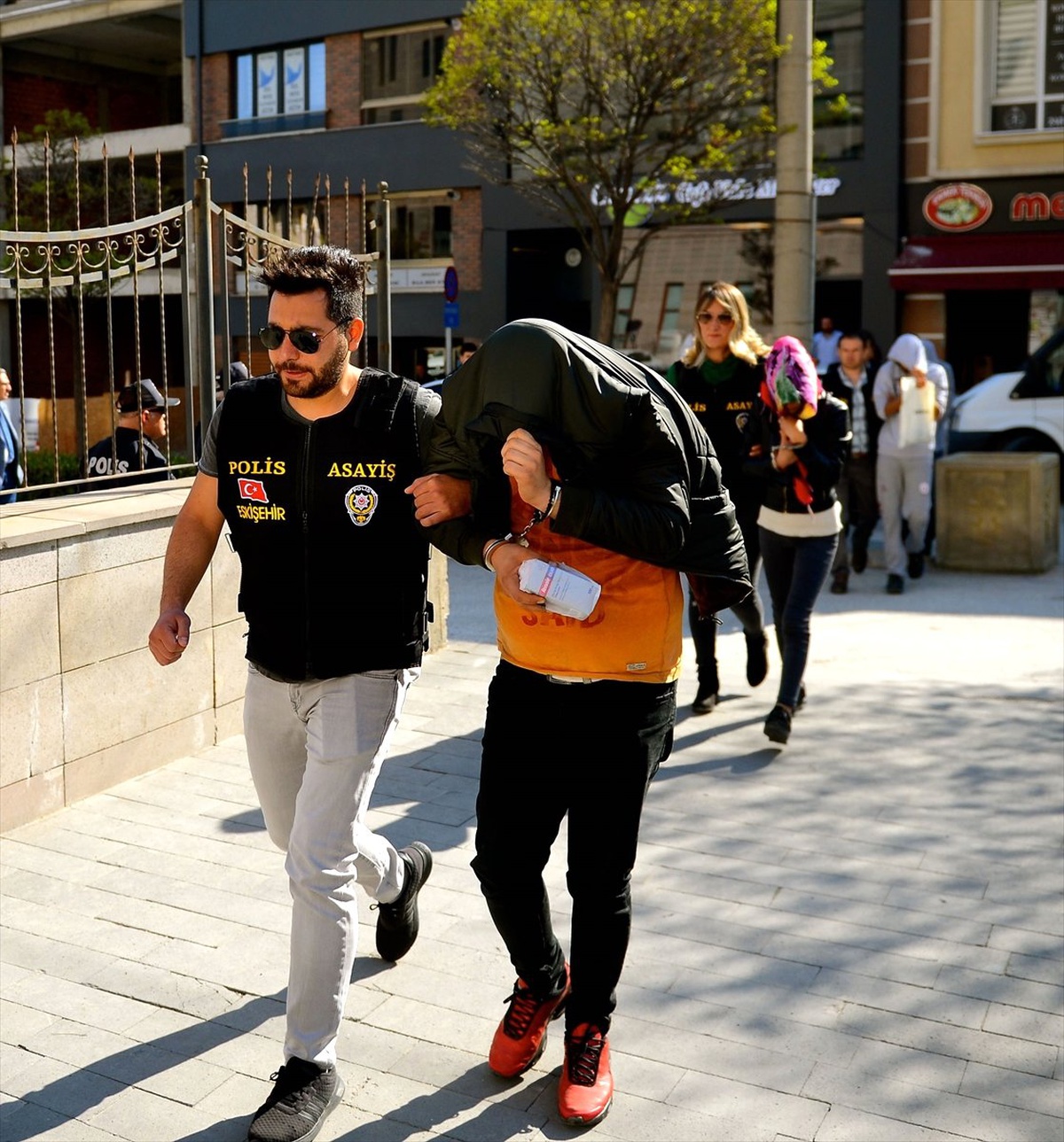 Güncelleme - Eskişehir Merkezli Fuhuş Operasyonu